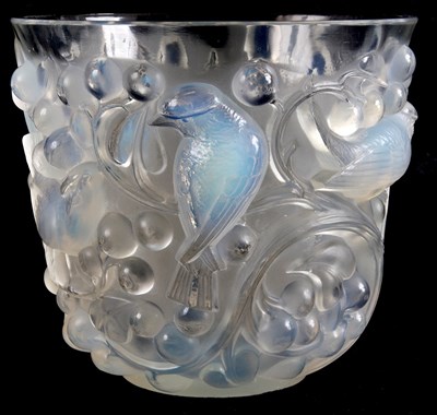 Lot 17 - A LALIQUE OPALESCENT MOULDED GLASS VASE...