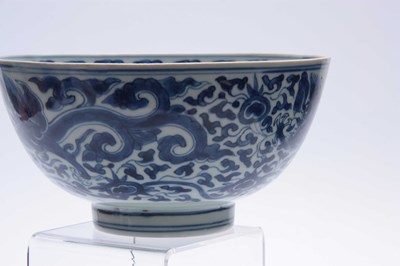 Lot 166 - AN 18th/19th CENTURY CHINESE BLUE AND WHITE...