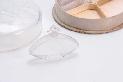 Lot 20 - A RENE LALIQUE HOUBIGANT CIRCULAR PERFUME BOX...