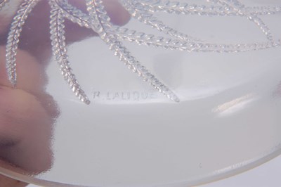 Lot 20 - A RENE LALIQUE HOUBIGANT CIRCULAR PERFUME BOX...