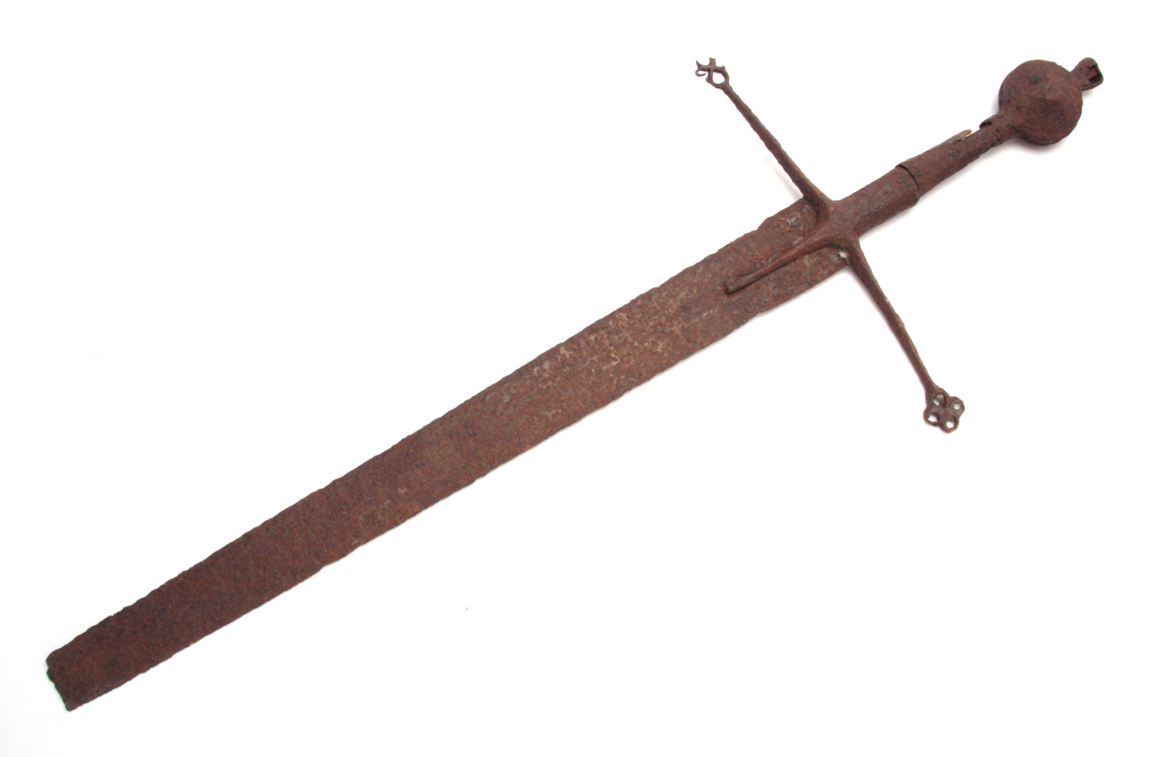 Lot 270 A 15th/16th CENTURY SCOTTISH CLAYMORE SWORD