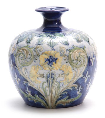 Lot 51 - AN UNUSUAL MACINTYRE AND CO LARGE BULBOUS...