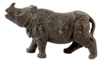 Lot 193 - AN EARLY MINATURE ORIENTAL CAST BRONZE ANIMAL...
