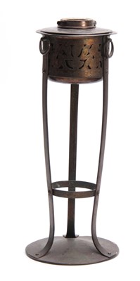 Lot 957 - AN ARTS AND CRAFTS GUILD OF HANDICRAFT STYLE...