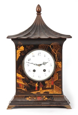 Lot 1054 - AN EARLY 20th CENTURY CHINOISERIE LACQUERED...