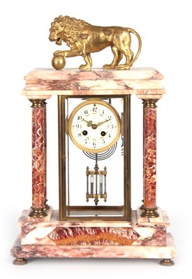 Lot 1072 - AN EARLY 20th CENTURY FRENCH MARBLE AND ORMOLU...