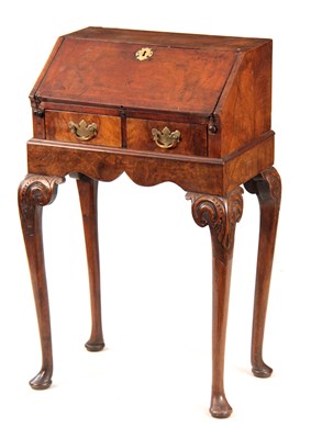Lot 1172 - A GEORGE I STYLE WALNUT BUREAU ON STAND with...