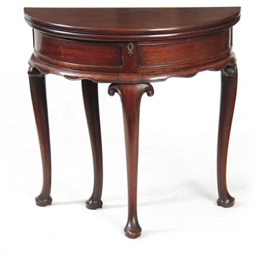 Lot 1247 - AN EARLY GEORGE III MAHOGANY DEMI LUME SHAPED...