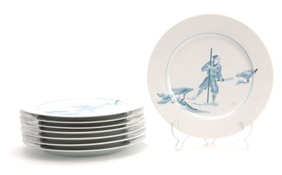 Lot 134 - A SET OF 20th CENTURY CONTINENTAL PORCELAIN...