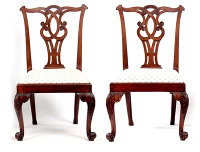 Lot 1333 - A FINE PAIR OF MID 18TH CENTURY MAHOGANY...