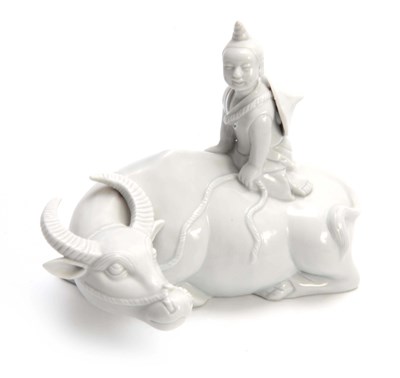 Lot 147 - A CHINESE BLANC DE CHINE FIGURE of a seated...