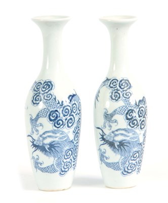 Lot 148 - A SLENDER PAIR OF SMALL 18TH / 19TH CENTURY...