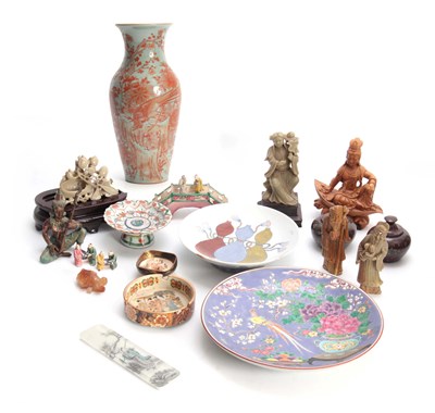 Lot 160 - A COLLECTION OF CHINESE AND JAPANESE WARE...