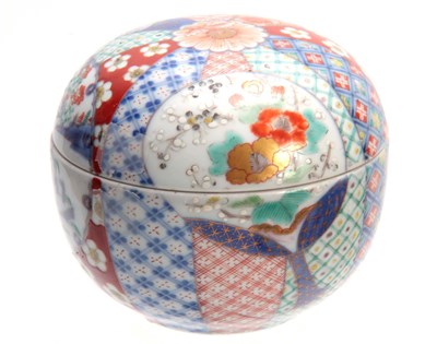 Lot 162 - A JAPANESE MEIJI PERIOD FUKUGAWA LIDDED BOWL...