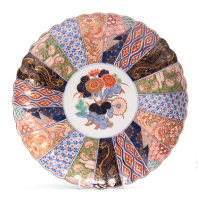 Lot 164 - A JAPANESE MEIJI PERIOD FUKUGAWA SCALLOPED...