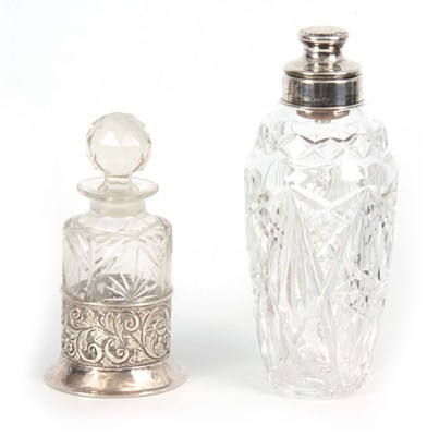 Lot 390 - AN EDWARD VII SILVER MOUNTED HEAVY CUT GLASS...