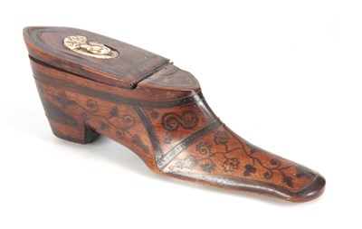 Lot 865 - AN 18TH CENTURY WALNUT TABLE SNUFF BOX IN THE...