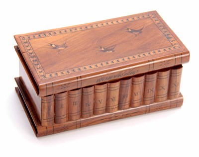Lot 909 - A 19TH CENTURY SOUVENIR OLIVE WOOD JEWELLERY...
