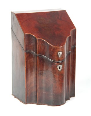 Lot 910 - A GEORGIAN FLAMED MAHOGANY KNIFE BOX with...