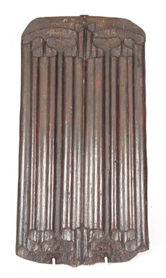 Lot 712 - A 16TH/17TH CENTURY FLEMISH CARVED OAK LINEN...