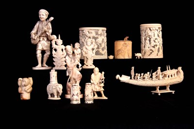 Lot 163 - A COLLECTION OF 19TH CENTURY IVORY CARVINGS to...