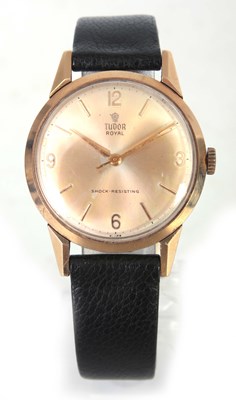 Lot 235 - A GENTLEMANS VINTAGE 9CT GOLD TUDOR ROYAL...