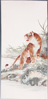 Lot 179 - AN EARLY 20TH CENTURY JAPANESE SILK...