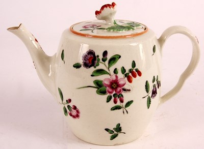 Lot 35 - AN 18TH CENTURY WORCESTER TYPE TEAPOT with...
