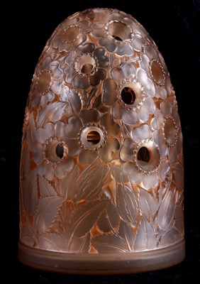 Lot 18 - A LALIQUE ‘BOUTON D’OR’ PERFUME LAMP with...