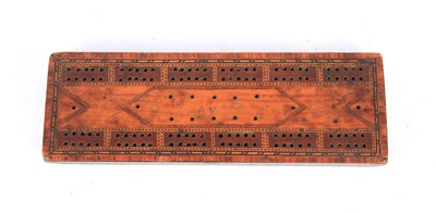 Lot 676 - A 19TH CENTURY SATINWOOD AND INLAID CRIBBAGE...