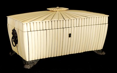 Lot 1002 - A REGENCY ANGLO-INDIAN IVORY AND SANDALWOOD...