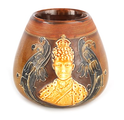 Lot 114 - A JAMES MACINTYRE AND CO BURSLEM SALT GLAZED...