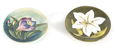 Lot 136 - A MOORCROFT SHALLOW PIN DISH tube lined and...
