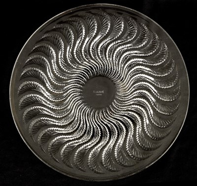 Lot 19 - AN R LALIQUE FRANCE "ACTINIA" CLEAR GLASS...