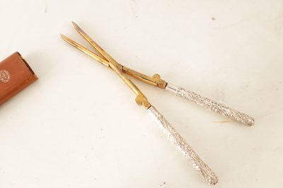 Lot 387 - A FINE VICTORIAN CROCODILE SKIN LADIES...