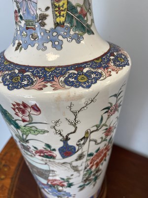 Lot 399 - A FINE PAIR OF 19TH CENTURY CHINESE FAMILLE...