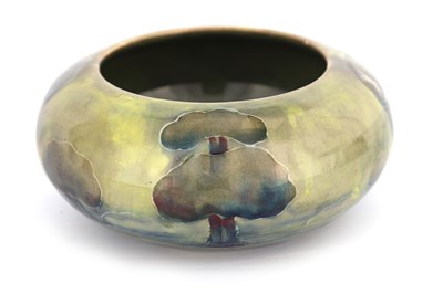 Lot 42 - A WILLIAM MOORCROFT BURSLEM SHALLOW BOWL WITH...