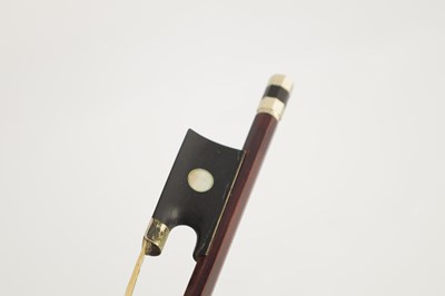 Lot 570 - A GOOD QUALITY 19TH CENTURY VIOLIN LABELLED...
