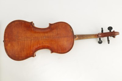 Lot 570 - A GOOD QUALITY 19TH CENTURY VIOLIN LABELLED...