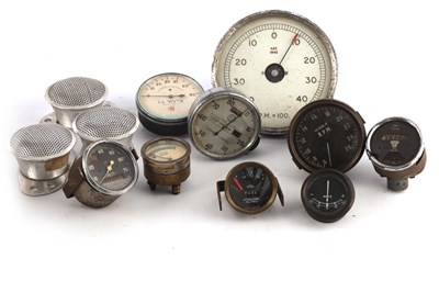Lot 596 - A COLLECTION OF VINTAGE CAR ODOMETERS to...