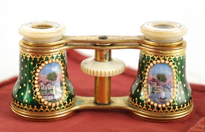 Lot 602 - A FINE PAIR OF 19TH CENTURY FRENCH PALAIS...