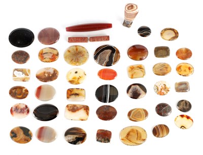 Lot 699 - A SELECTION OF 19TH CENTURY AGATE STONE...