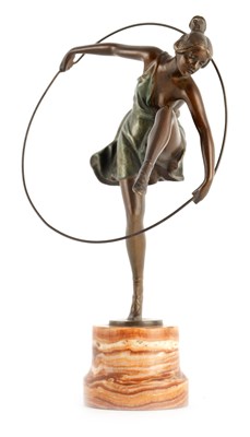Lot 711 - A 20TH CENTURY AUSTRIAN ART DECO COLD PAINTED...