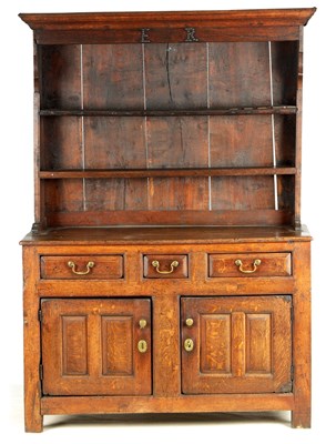 Lot 983 - AN EARLY 18TH CENTURY JOINED OAK DRESSER AND RACK OF SMALL SIZE initialled ER to the rackled ER