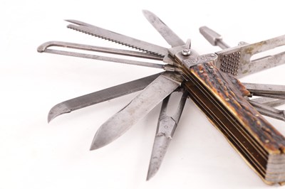 Lot 345 - AN OVERSIZED 19TH CENTURY COACHMAN'S MULTIBLADE FOLDING POCKET KNIFE