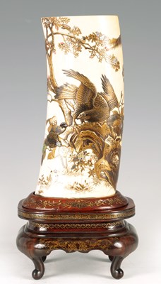 Lot 100 - A FINE MEIJI PERIOD JAPANESE SHIBAYAMA IVORY TUSK VASE