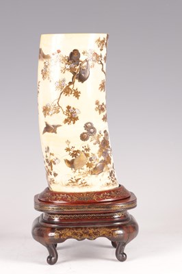 Lot 100 - A FINE MEIJI PERIOD JAPANESE SHIBAYAMA IVORY TUSK VASE