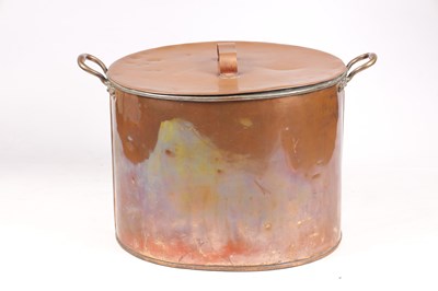 Lot 523 - A LARGE LATE 19TH CENTURY COPPER LIDDED COOKING POT