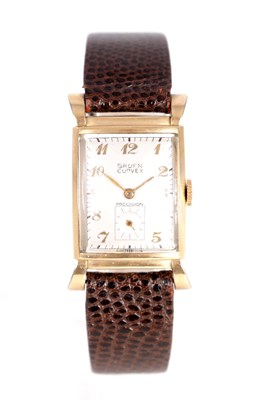 Lot 259 - A GENTLEMAN'S 1940'S GRUEN CURVEX WRISTWATCH