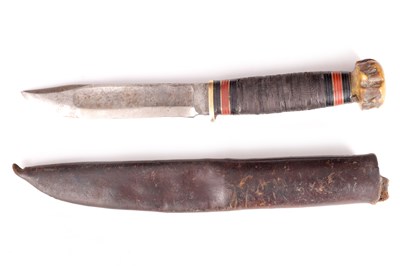 Lot 343 - A WW1 ENGLISH FIGHTING DAGGER